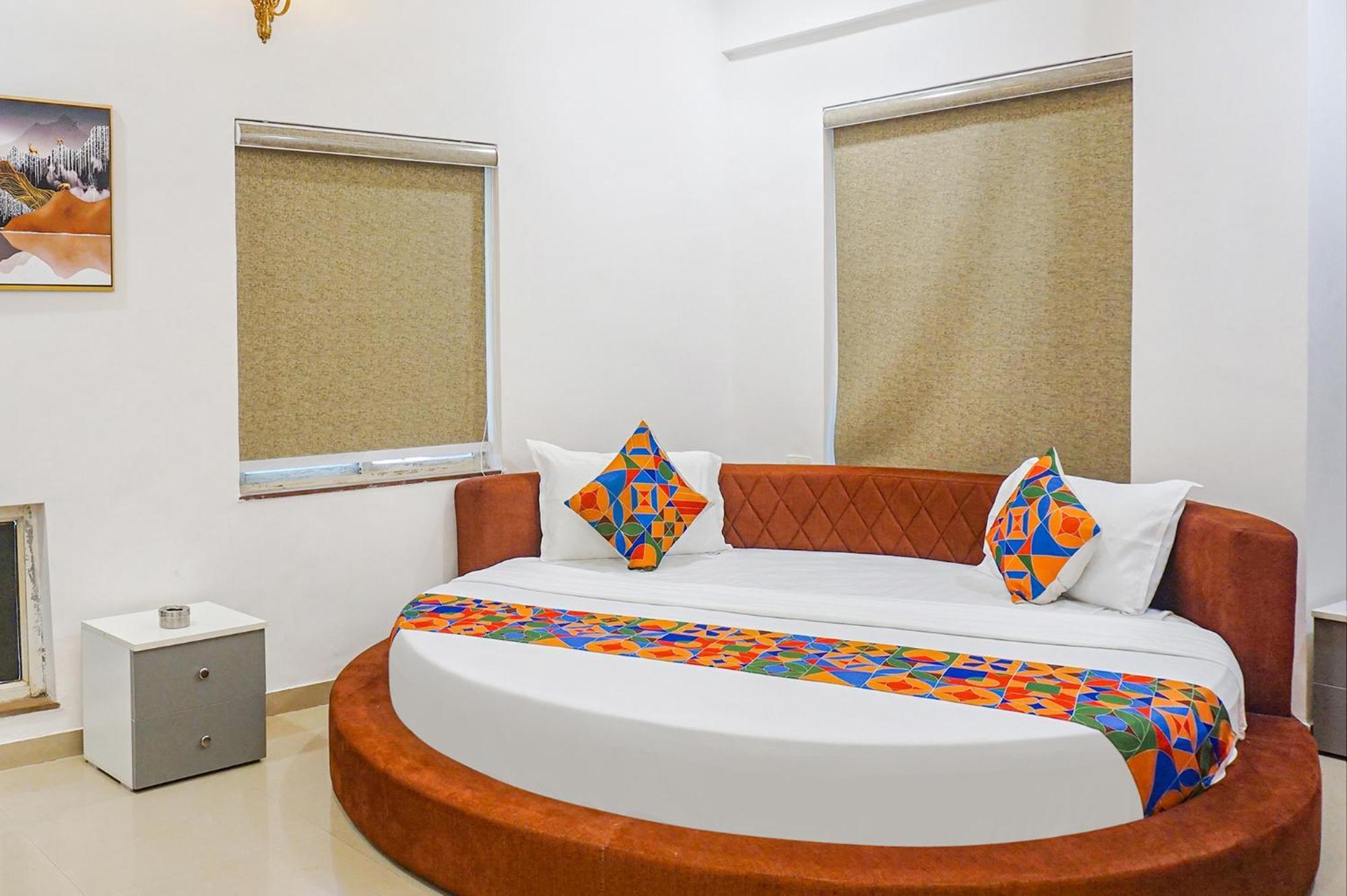 Hotel O The Leela Inn Pune Exterior photo